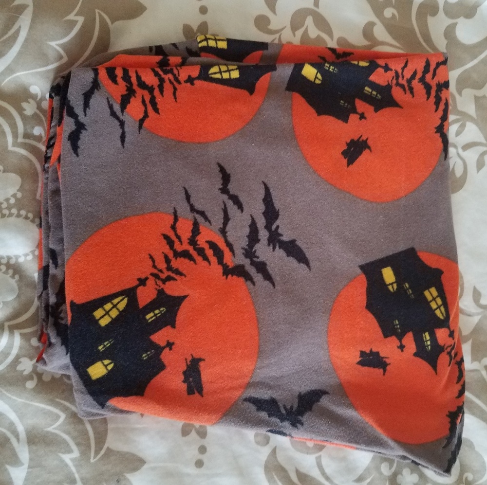 LuLaRoe GUC OS Halloween Leggings